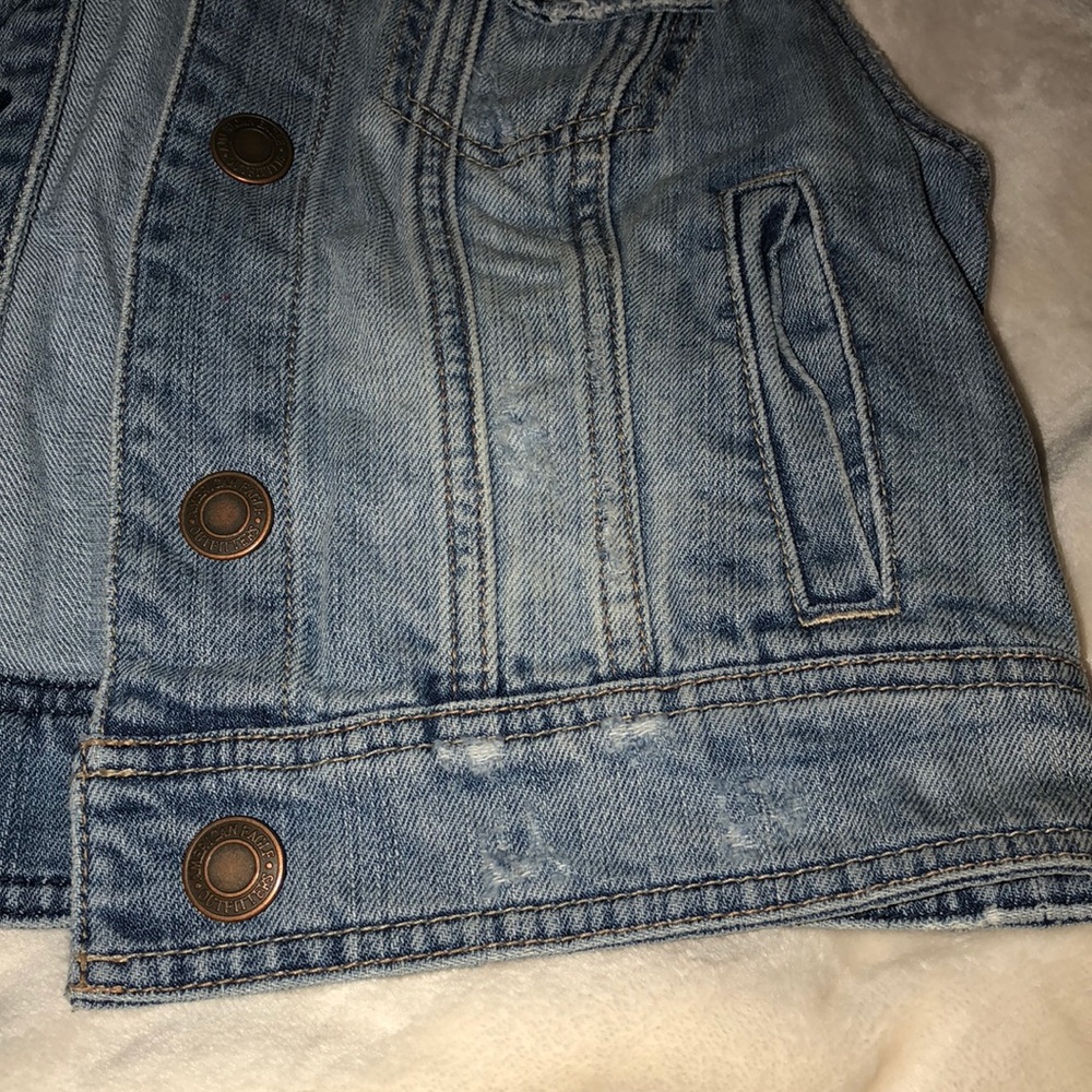 American Eagle Denim Vest View 5